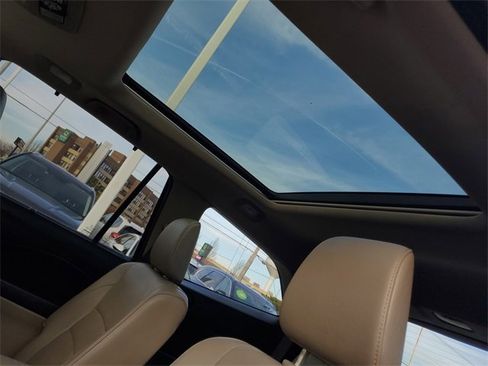 Used 2016 Honda Pilot Elite image 10