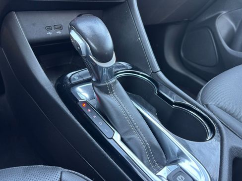 Used 2024 Buick Encore GX Sport Touring w/ Comfort Package image 6