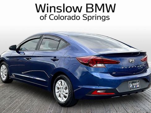 Used 2019 Hyundai Elantra SE FWD image 4