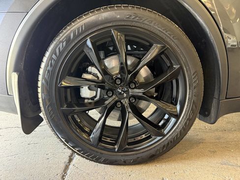 Used 2026 Tesla Model Y Long Range image 22