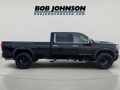 Used 2025 GMC Sierra 2500 Denali