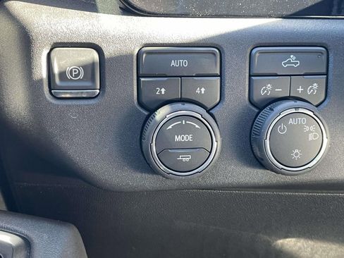 New 2026 Chevrolet Silverado 1500 LT image 20