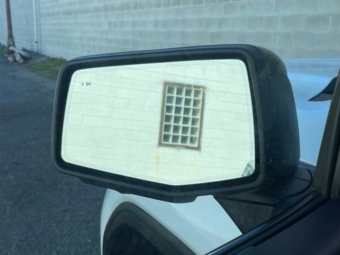 Used 2022 GMC Sierra 1500 AT4 w/ AT4 Premium Package image 15