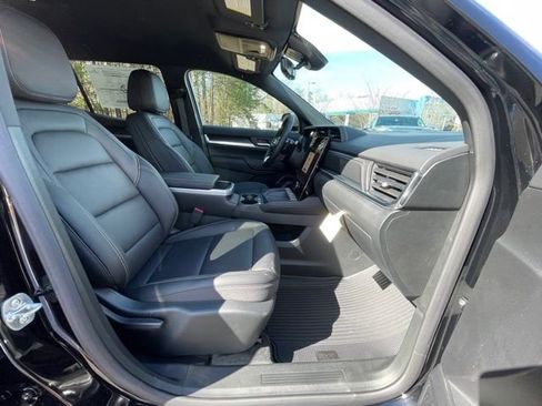 New 2026 GMC Terrain Elevation w/ Elevation Premium Package FWD image 23