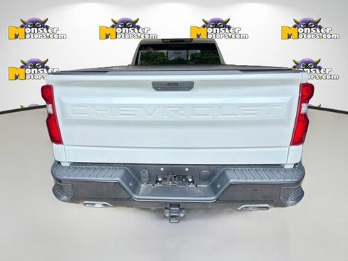 Used 2021 Chevrolet Silverado 1500 LT Trail Boss w/ Convenience Package II AWD/4WD image 5