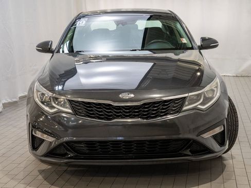 Used 2019 Kia Optima LX image 2