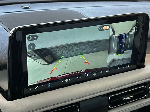 New 2026 Lincoln Aviator Reserve AWD/4WD image 19