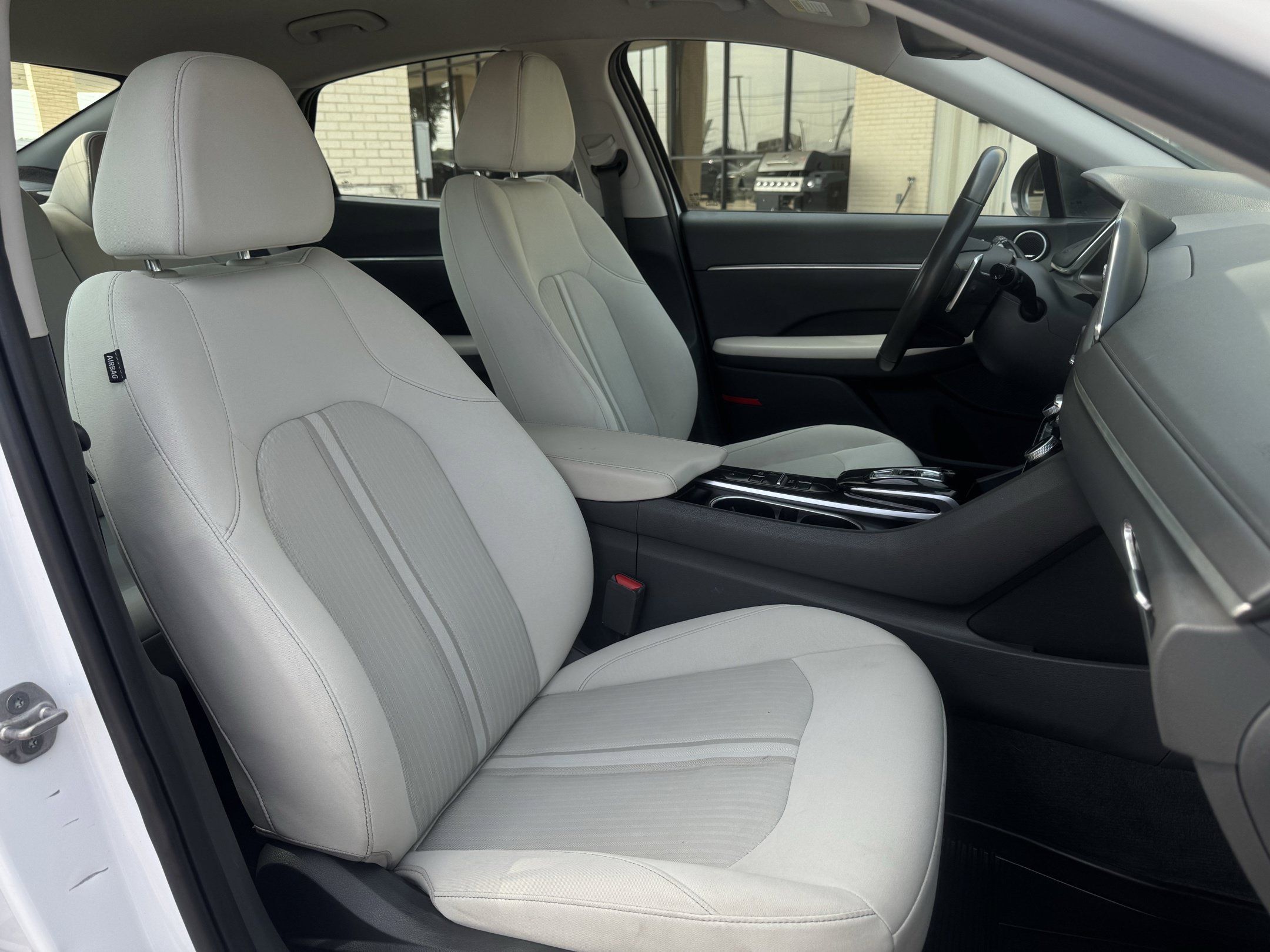 Used 2023 Hyundai Sonata SEL FWD image 34