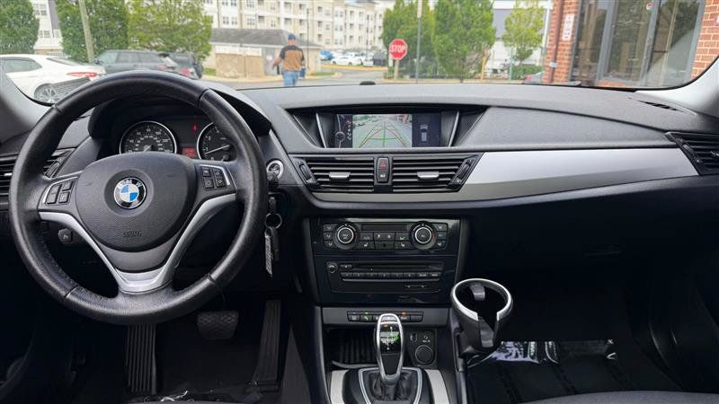 Used 2015 BMW X1 sDrive28i RWD image 25