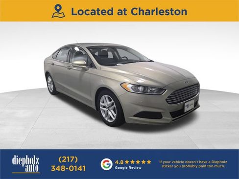 Used 2016 Ford Fusion SE w/ SE Cold Weather Package FWD image 1