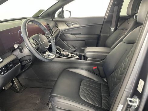 Certified 2025 Kia Sportage X-Line Prestige AWD/4WD image 2
