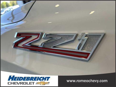 Certified 2023 Chevrolet Tahoe Z71 w/ Luxury Package AWD/4WD image 41