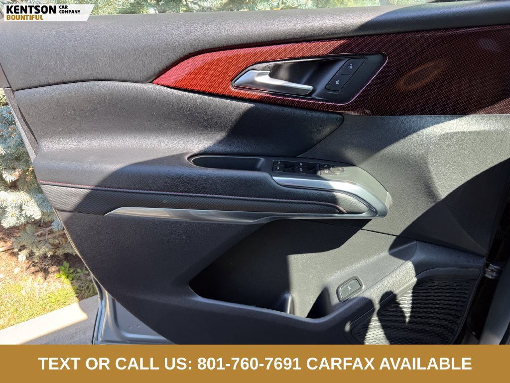 Used 2025 Chevrolet Traverse Z71 AWD/4WD image 19