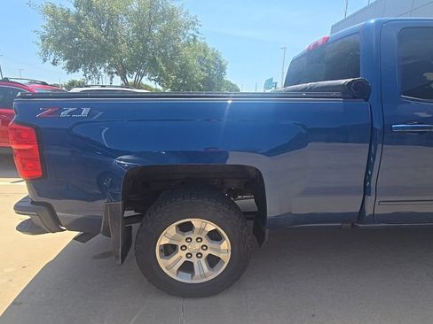 Used 2018 Chevrolet Silverado 1500 LT w/ All Star Edition AWD/4WD image 16