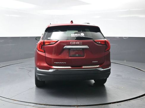 Used 2018 GMC Terrain SLT w/ Infotainment Package II AWD/4WD image 13