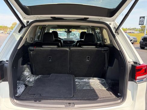 Certified 2022 Volkswagen Atlas SEL R-Line AWD/4WD image 27