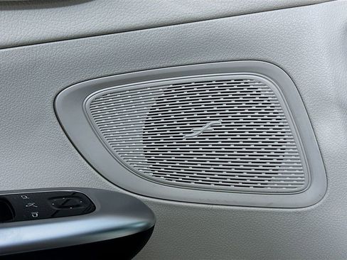 Used 2022 Mercedes-Benz C 300 Sedan image 20
