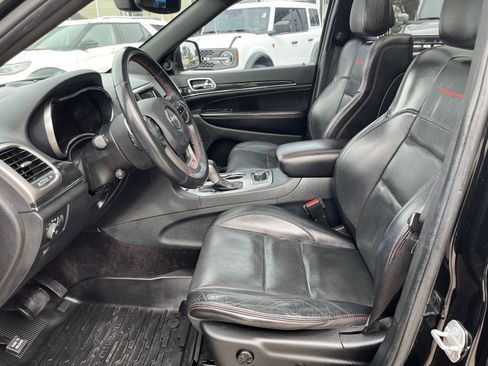 Used 2018 Jeep Grand Cherokee Trailhawk w/ Trailhawk Luxury Group image 16