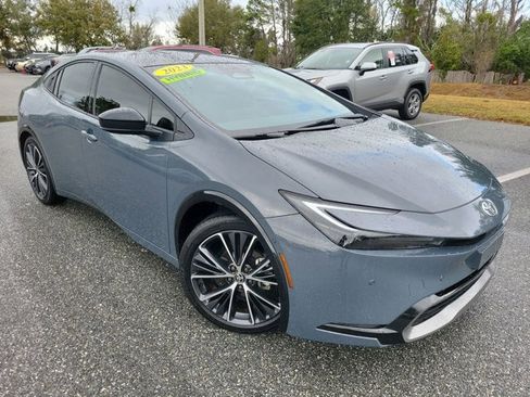Used 2023 Toyota Prius LE image 8