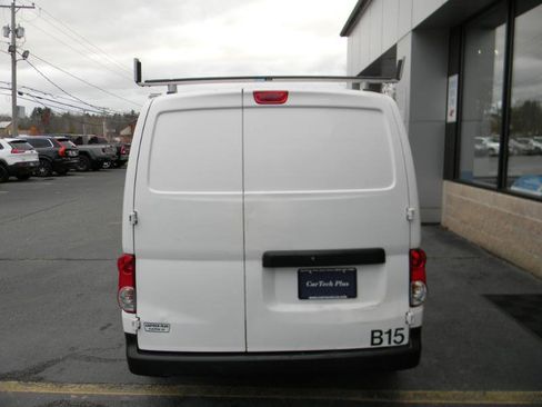Used 2013 Nissan NV200 S w/ Cruise Control Pkg image 7