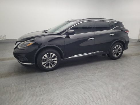 Used 2018 Nissan Murano SV image 2