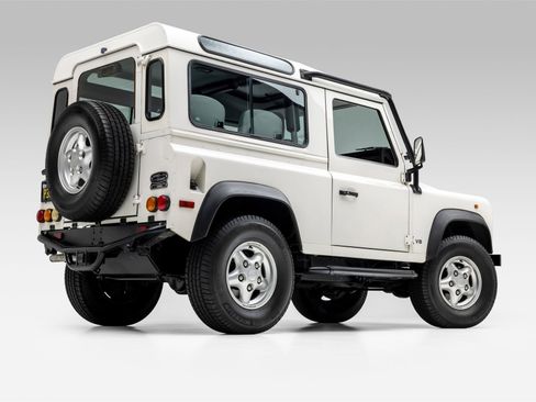 Used 1997 Land Rover Defender 90 image 8