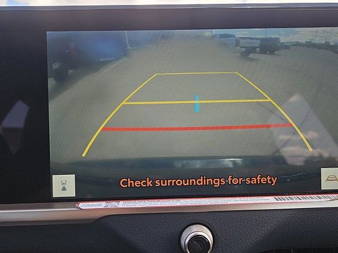 Used 2025 Toyota Crown image 12