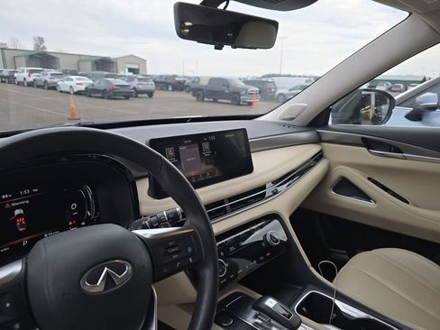 Used 2023 INFINITI QX60 Luxe w/ Vision Package image 13