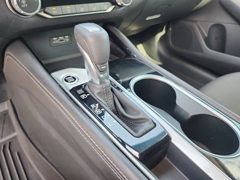 Used 2023 Nissan Altima 2.5 SV FWD image 23