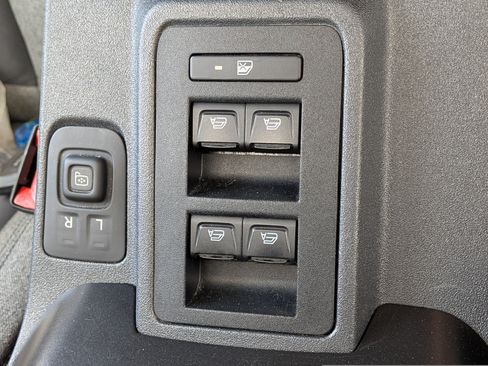 Used 2022 Ford Bronco Big Bend AWD/4WD image 30