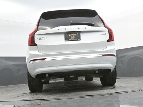 New 2026 Volvo XC90 B6 Ultra image 28