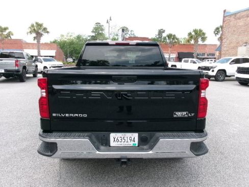 Used 2025 Chevrolet Silverado 1500 LT image 4