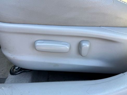 Used 2007 Toyota Camry LE image 24