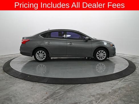 Used 2019 Nissan Sentra SV FWD image 5