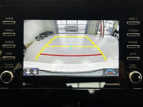 Used 2024 Toyota Camry SE image 35