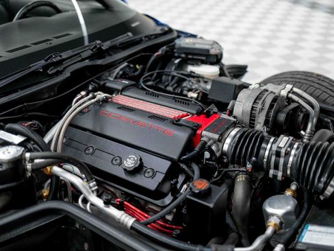 Used 1996 Chevrolet Corvette Convertible RWD image 78