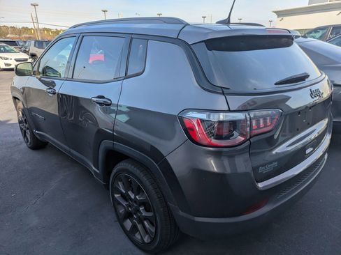 Certified 2021 Jeep Compass Latitude w/ Sun and Sound Group image 4