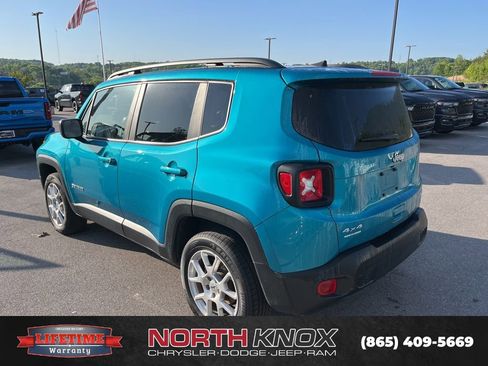 Used 2022 Jeep Renegade Latitude image 3