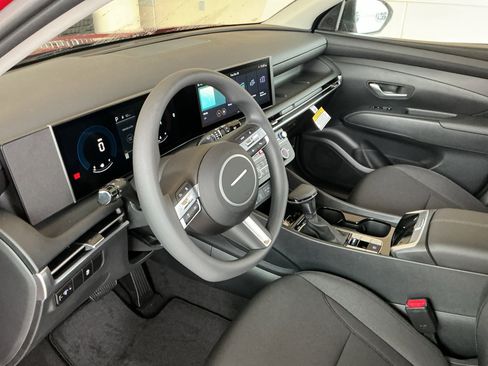 New 2026 Hyundai Tucson SE image 10