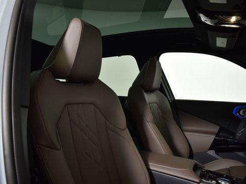 New 2026 BMW X3 xDrive30 w/ Premium Package image 34