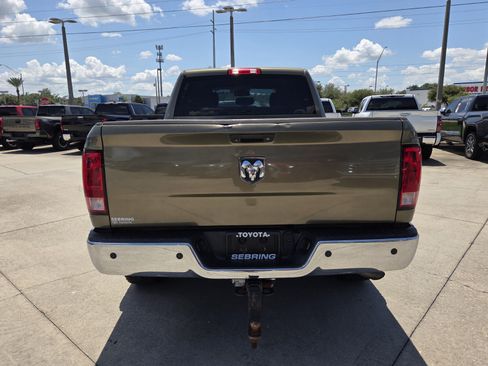 Used 2014 RAM 2500 Tradesman w/ Chrome Appearance Group RWD image 8
