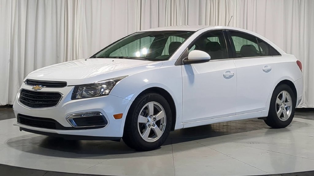 Used 2016 Chevrolet Cruze LT FWD image 5