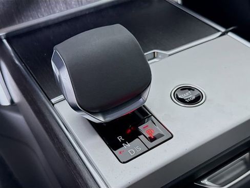 New 2026 Land Rover Range Rover SE AWD/4WD image 19