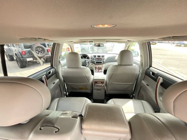 Used 2013 Toyota Highlander Limited FWD image 30