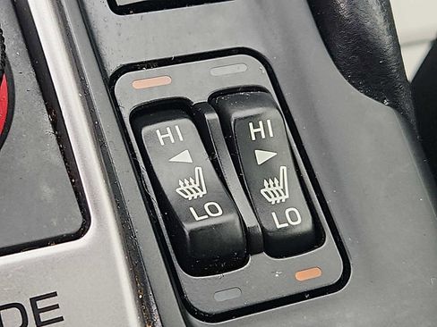 Used 2023 Subaru Forester Premium image 25