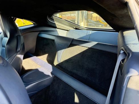 Used 2020 Aston Martin V8 Vantage Coupe RWD image 13