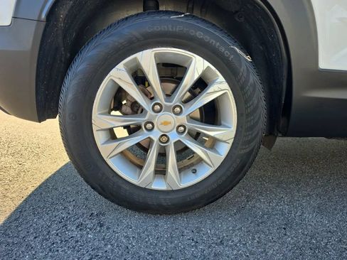 Used 2021 Chevrolet TrailBlazer LS AWD/4WD image 12