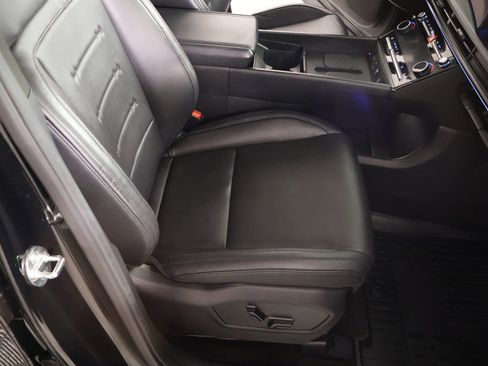 Used 2025 Hyundai Santa Fe Calligraphy image 14