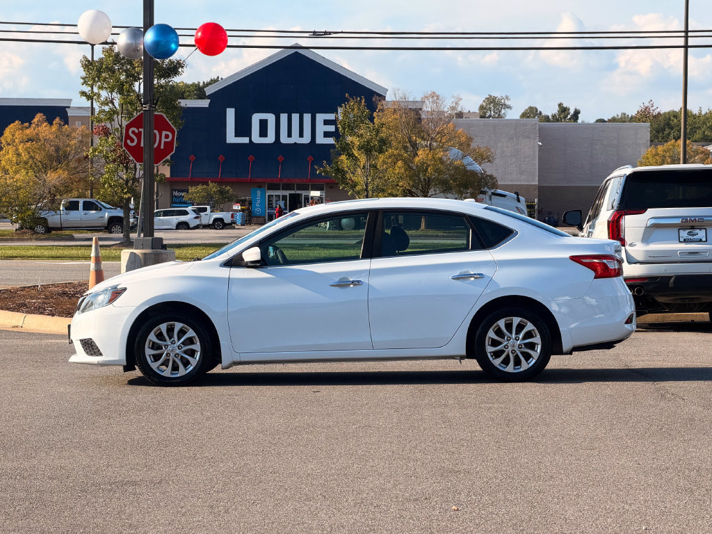 Used 2017 Nissan Sentra SV w/ Style Package FWD image 4