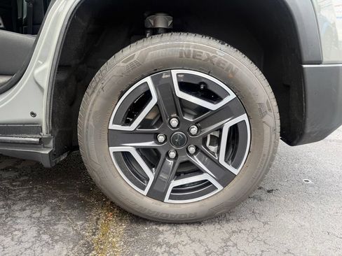 New 2026 Jeep Cherokee Laredo AWD/4WD image 32